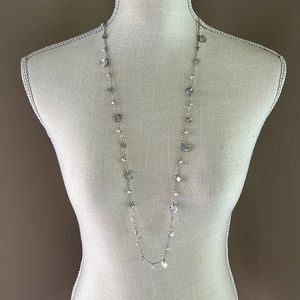 17” Silver Colored Single Strand Necklace w/ Silver and Pearl Charms Design
